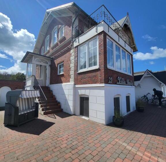 پانسیون Villa Wally