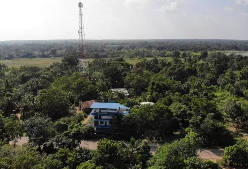 Majatalo Wilpattu Dolosmahe