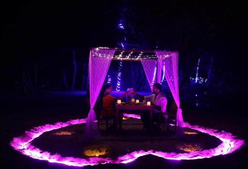 استراحتگاه Sandyy Wavess