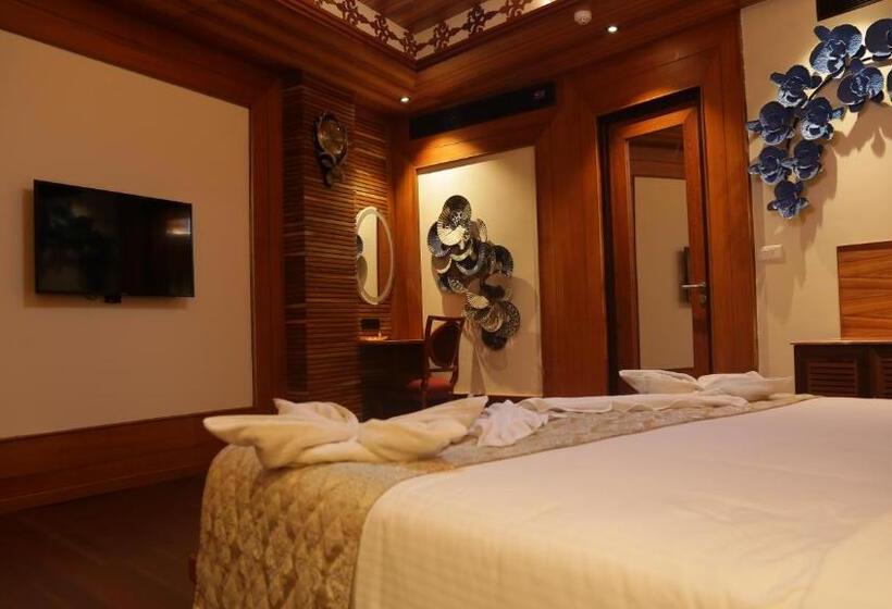 استراحتگاه Sandyy Wavess