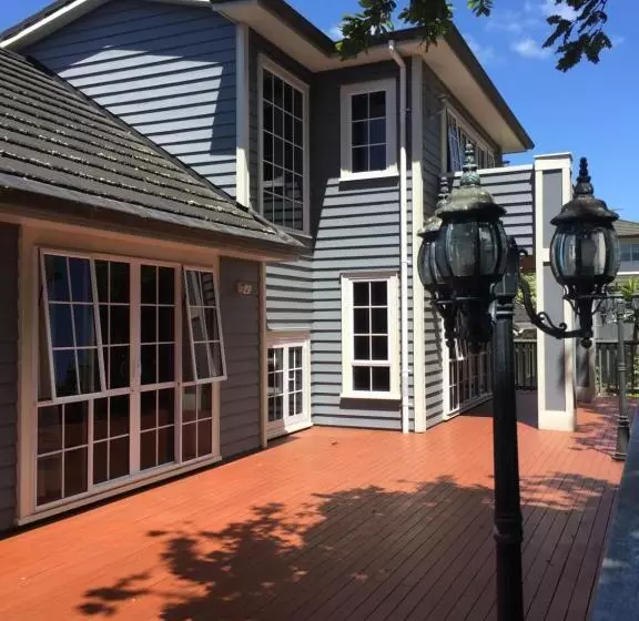 The Gardens Bed And Breakfast