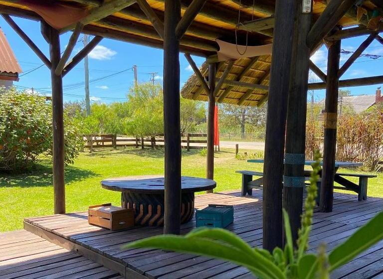 Общежитие Cabañas Giramundos