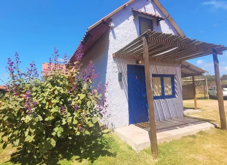 Retkeilymaja Cabañas Giramundos