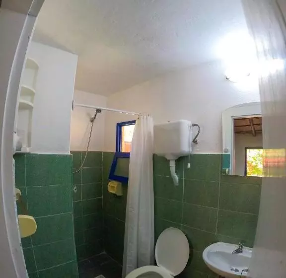 Retkeilymaja Cabañas Giramundos