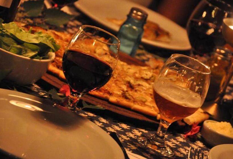 هاستل La Casona De Odile