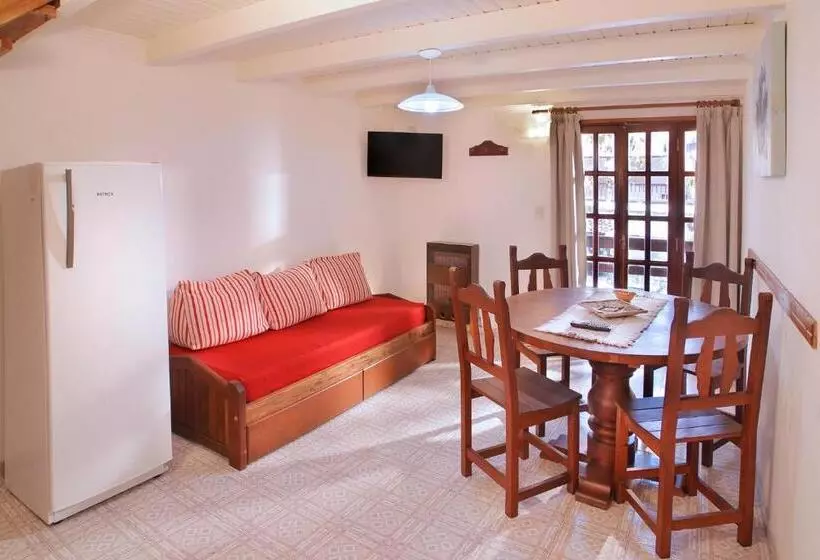 Retkeilymaja Posada Cerro