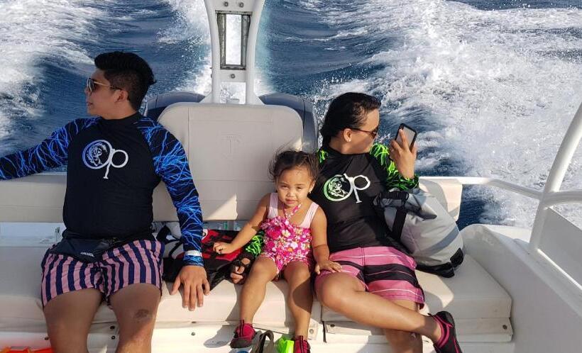 호스텔 Seasun Beach Resort &