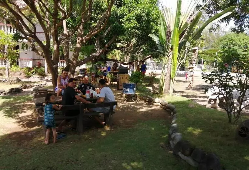 Retkeilymaja Seasun Beach Resort &