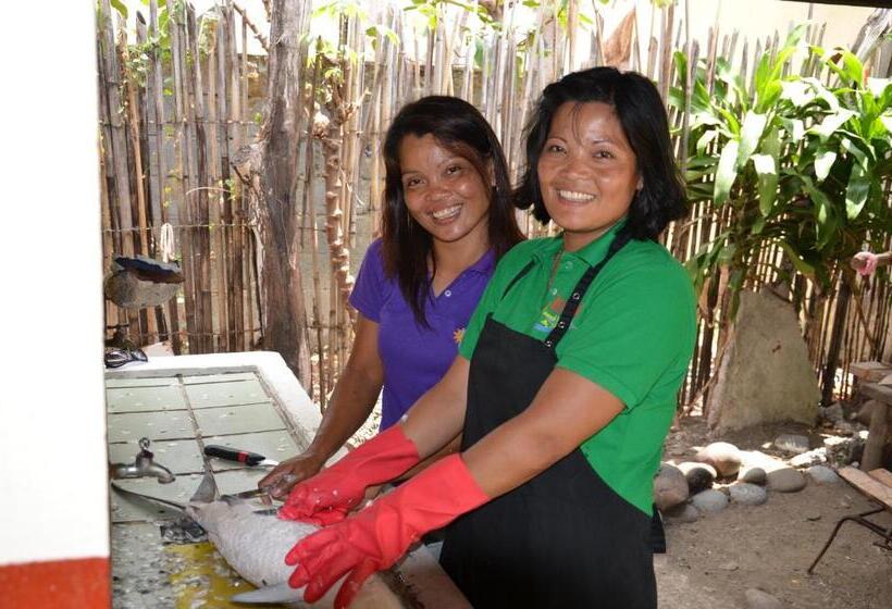 호스텔 Seasun Beach Resort &