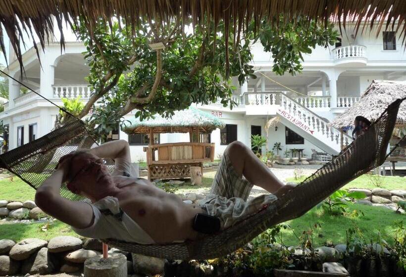 호스텔 Seasun Beach Resort &