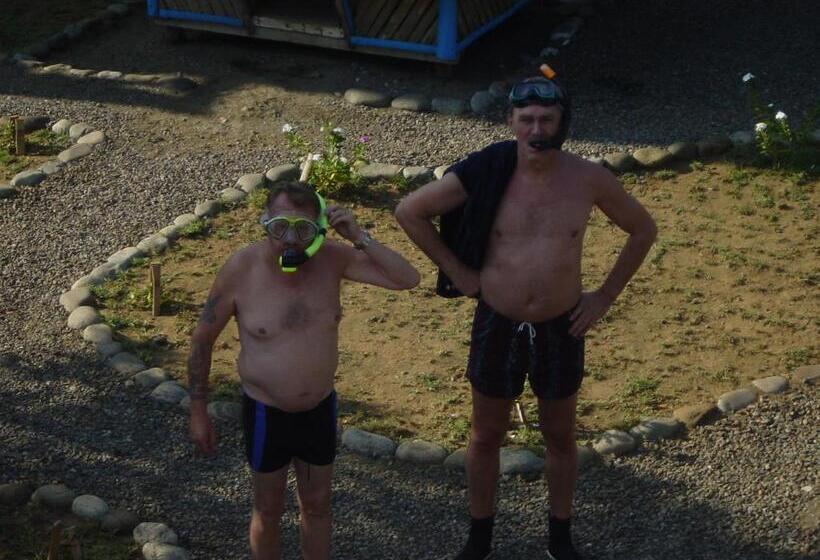 호스텔 Seasun Beach Resort &