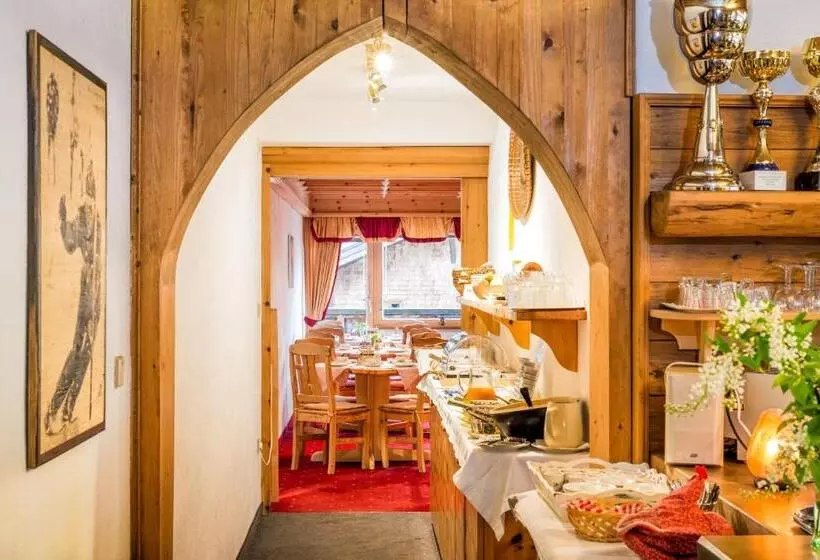 Aamiaismajoitus (B&B) Garni Ernst Falch