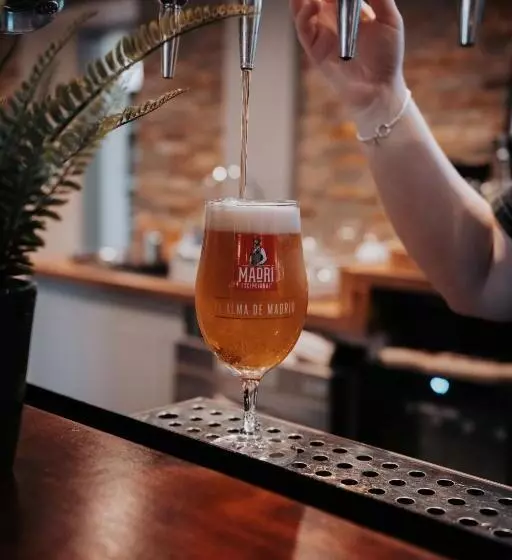 Aamiaismajoitus (B&B) The Fox And Hounds