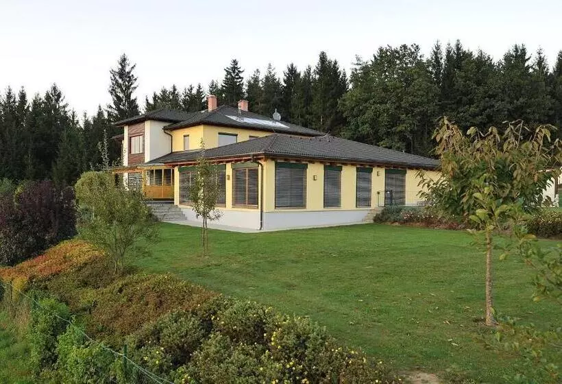 Aamiaismajoitus (B&B) Wellness Pension Waldhof