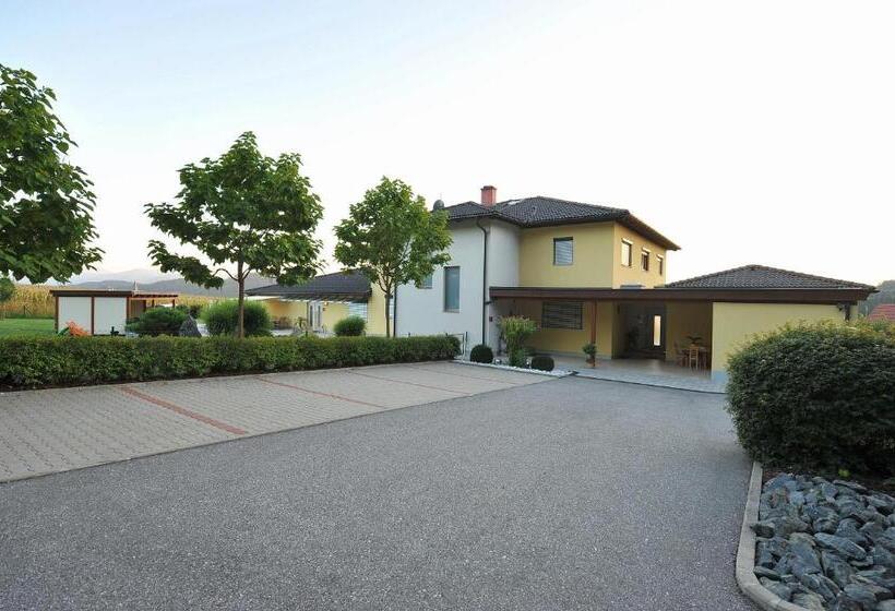 Bed and Breakfast Wellness Pension Waldhof