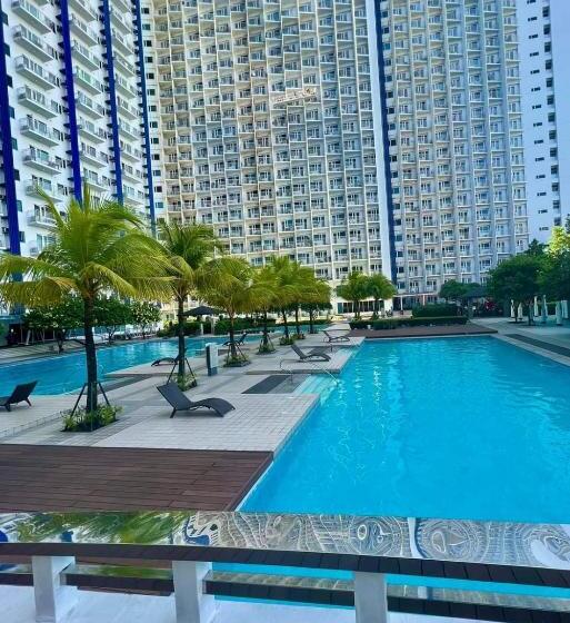 Condo In Bel Air, Makati