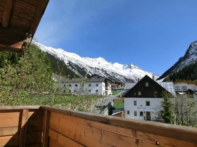 Frühstückspension & Ferienhaus Fädnerspitze