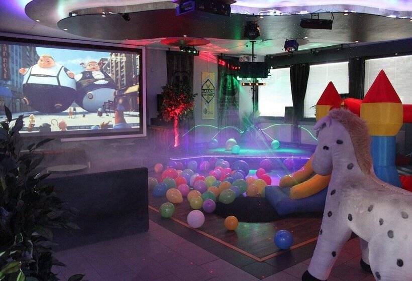 Отель Arcticmagic