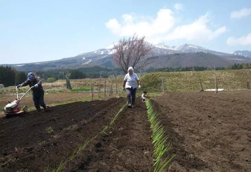 Hotelli Highland Lodge Takegen