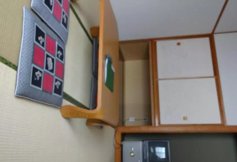 Hotelli Highland Lodge Takegen