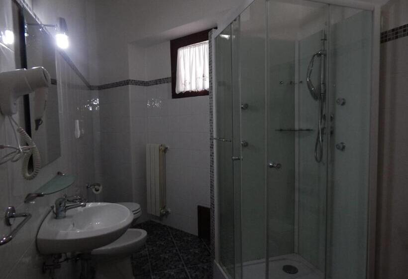 Отель Il Platano