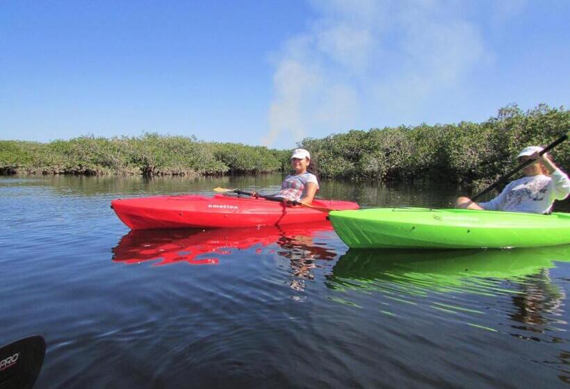 ホテル Isabela, Mag Bay