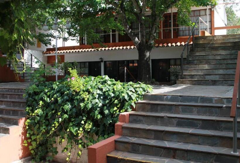 ホテル La Ballena