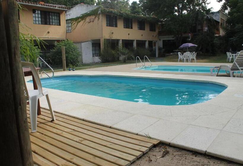 ホテル La Ballena