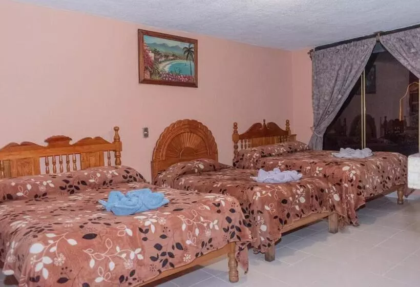 ホテル La Margarita