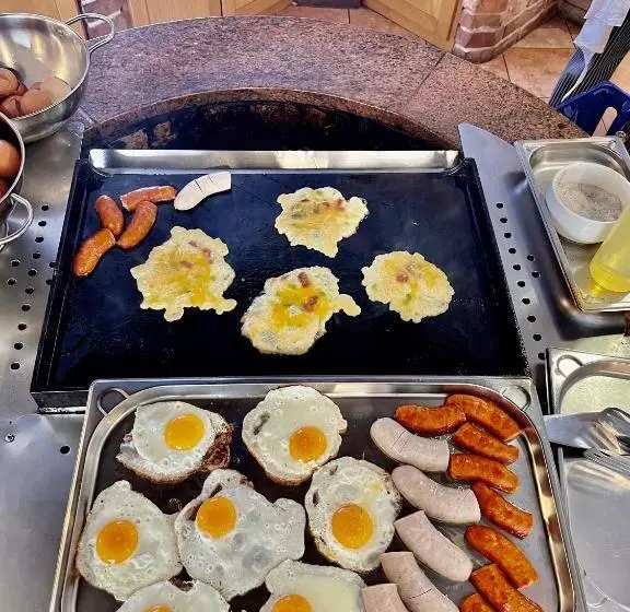 Spa Hotel Podlesí   Walldorf A Pohádková Vesnička
