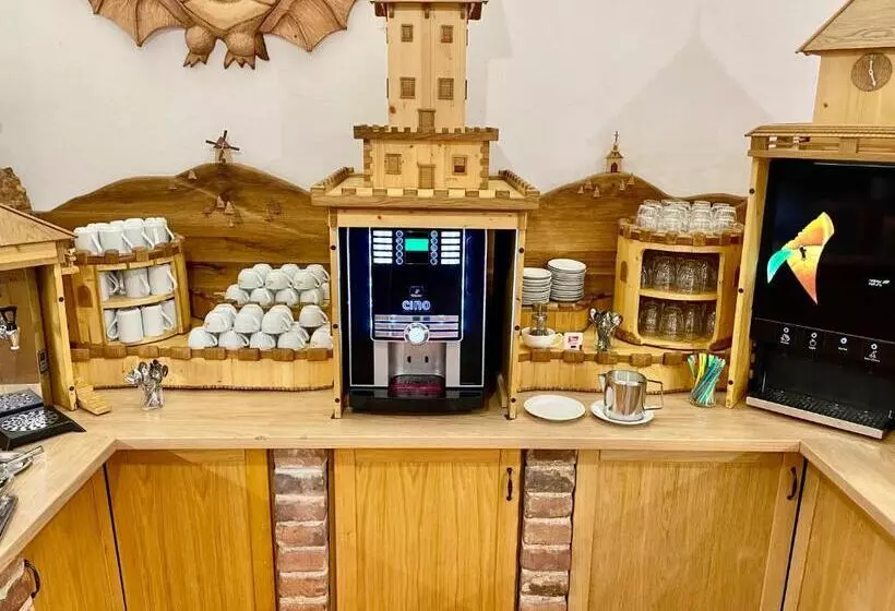 Spa Hotel Podlesí   Walldorf A Pohádková Vesnička