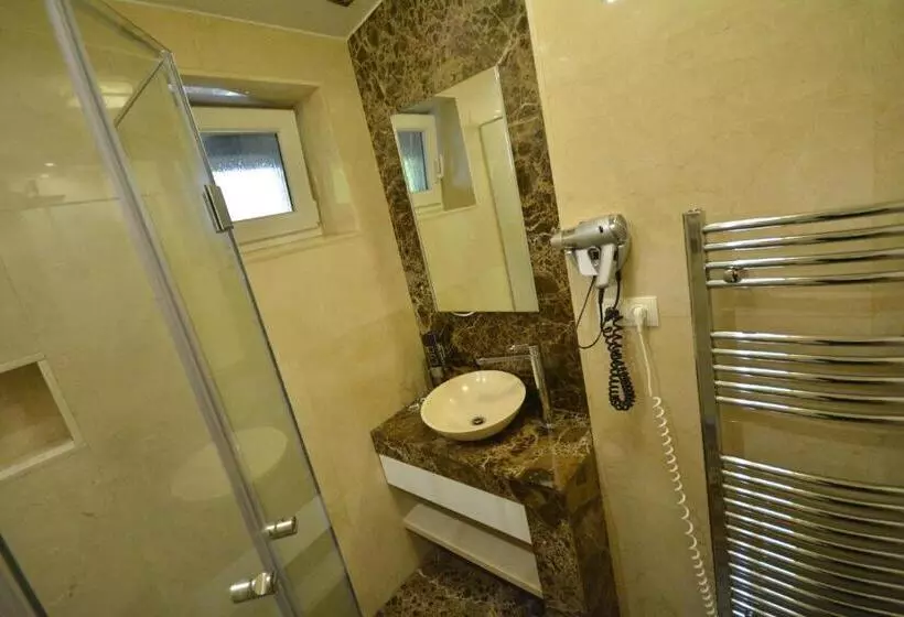 Spa Hotel Podlesí   Walldorf A Pohádková Vesnička