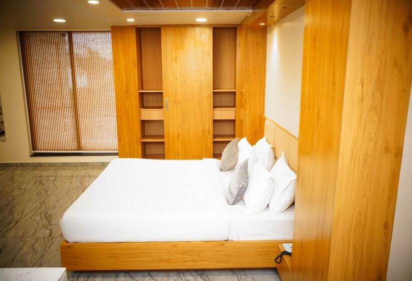 فندق Signum Cityscape Landmark Dahej