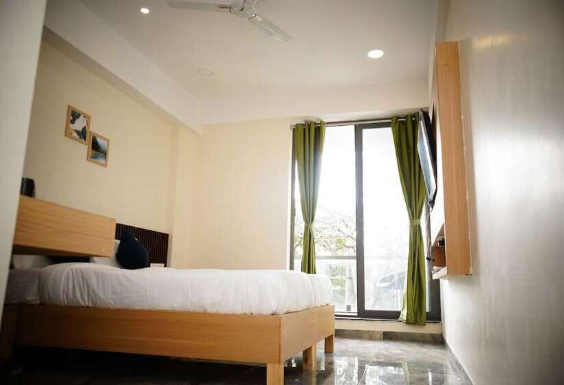 فندق Signum Cityscape Landmark Dahej