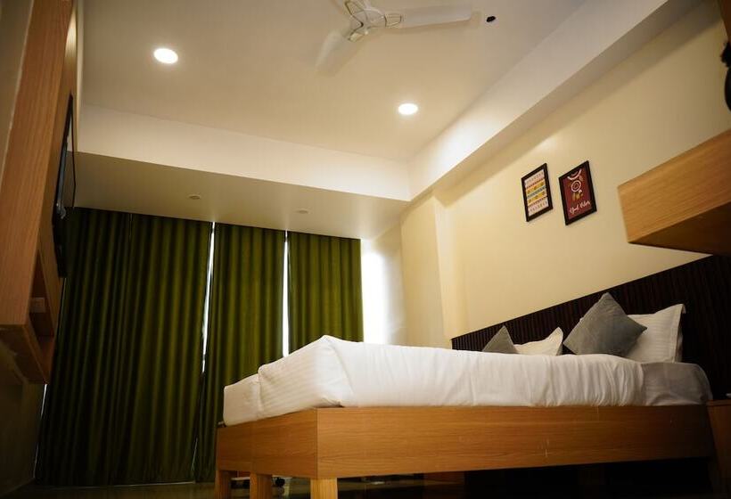 فندق Signum Cityscape Landmark Dahej