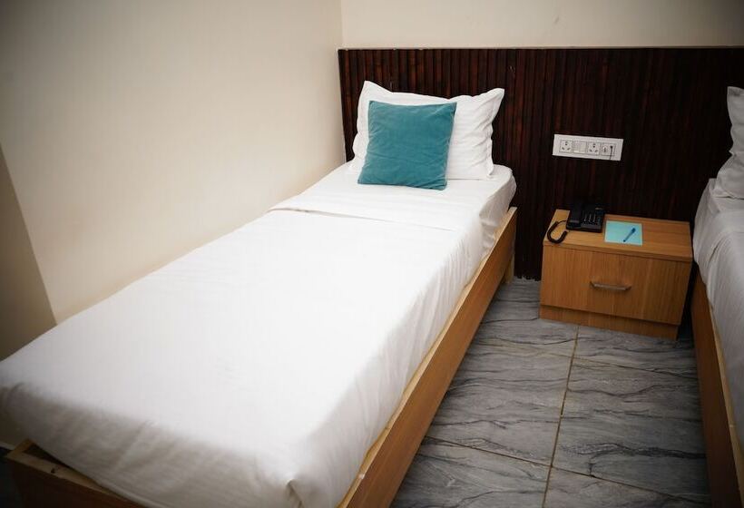 فندق Signum Cityscape Landmark Dahej