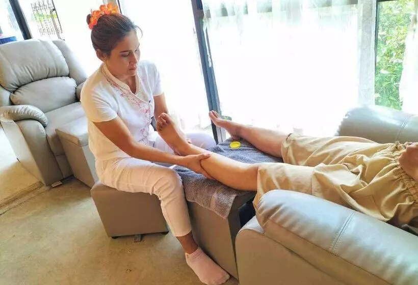 Hotelli Viphuanan Resort