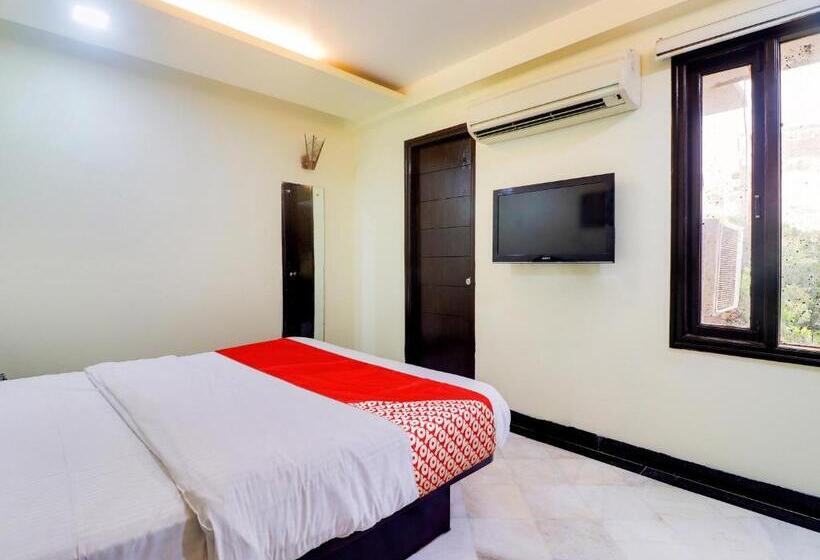 Oyo Flagship Hotel Rudra Palace