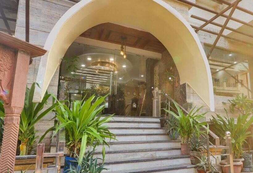 Oyo Flagship Hotel Rudra Palace