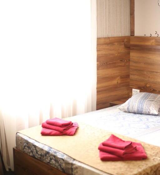 Пансион туристичний комплекс ворохта 365 Turistichesky Kompleks Vorokhta 365