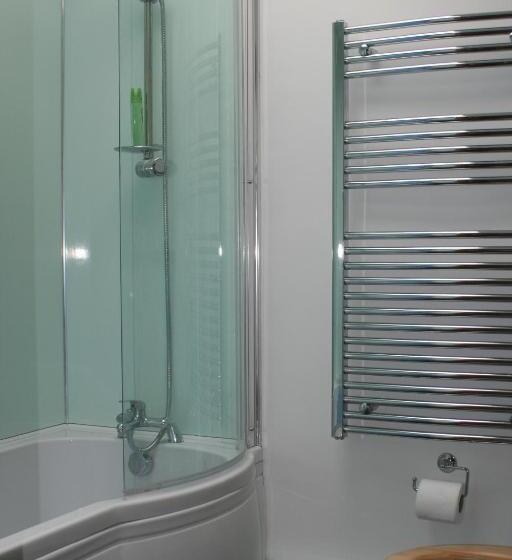 פנסיון Bank Guest House