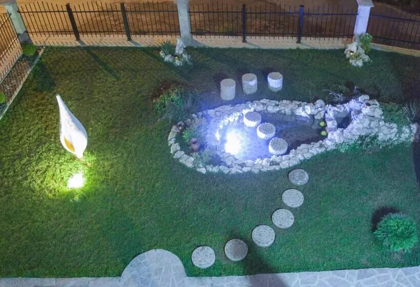 Majatalo Guest House Balkanski Kat