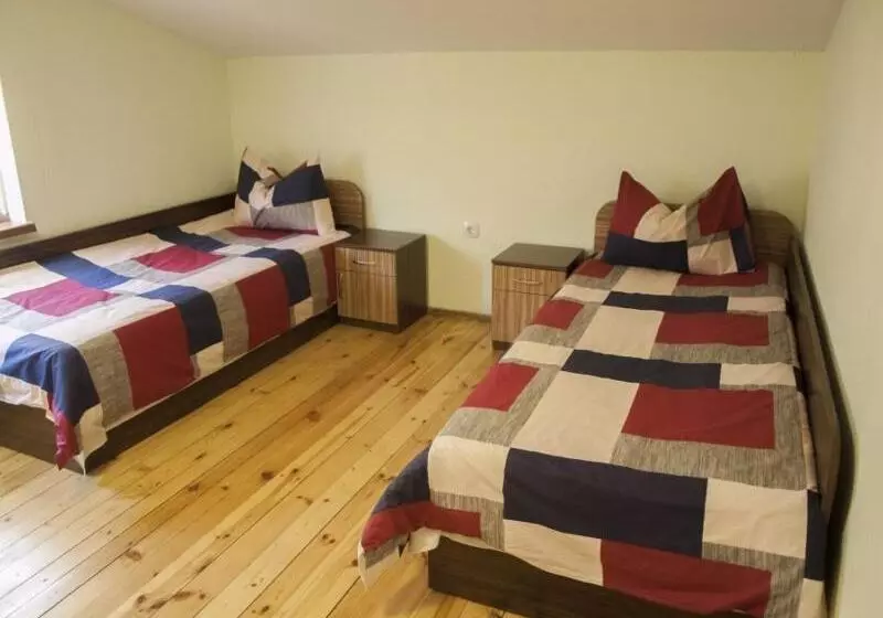 Majatalo Guest House Balkanski Kat