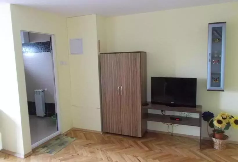 Majatalo Guest House Balkanski Kat