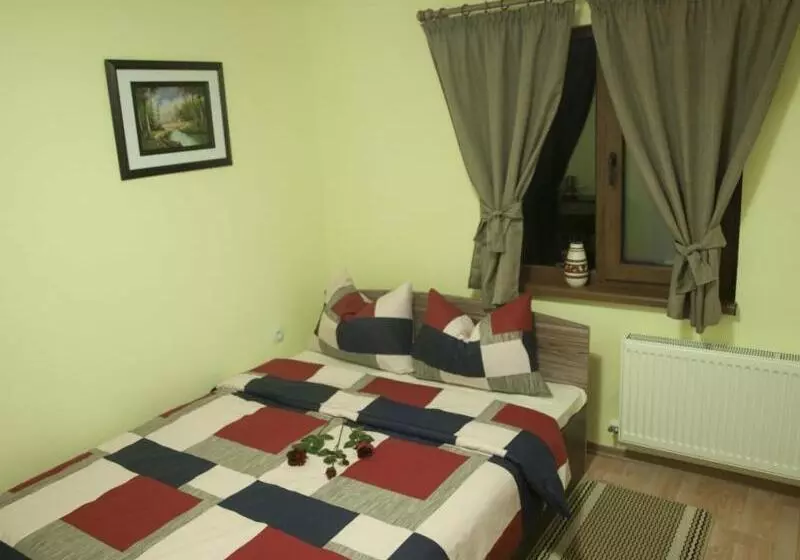 Majatalo Guest House Balkanski Kat