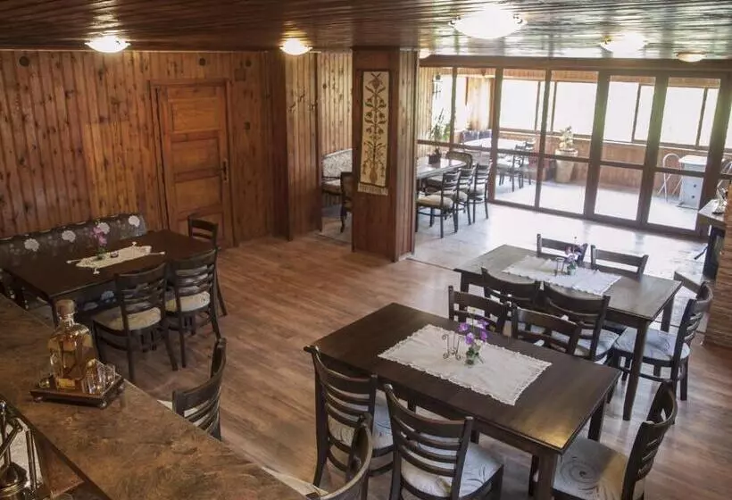 Majatalo Guest House Balkanski Kat