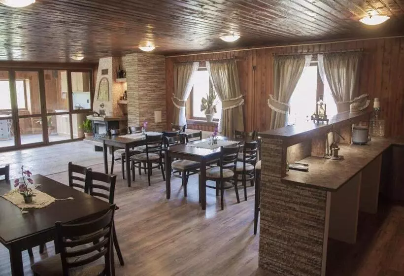 Majatalo Guest House Balkanski Kat