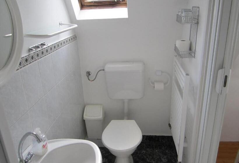 펜션 Kántor Vendégház