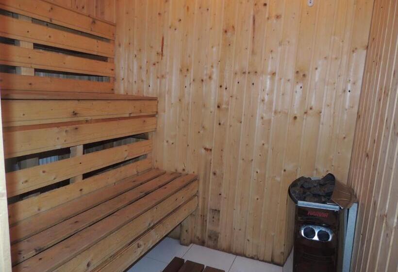 پانسیون Vila Giulia