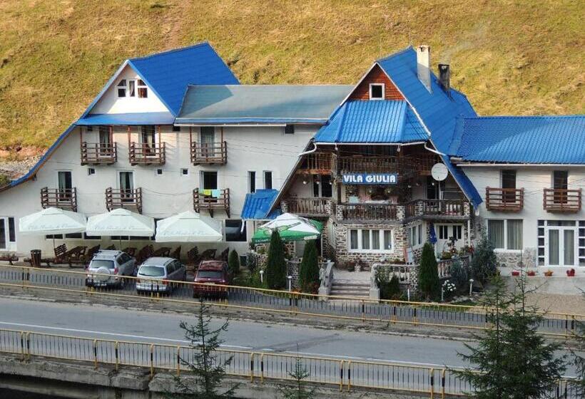 پانسیون Vila Giulia